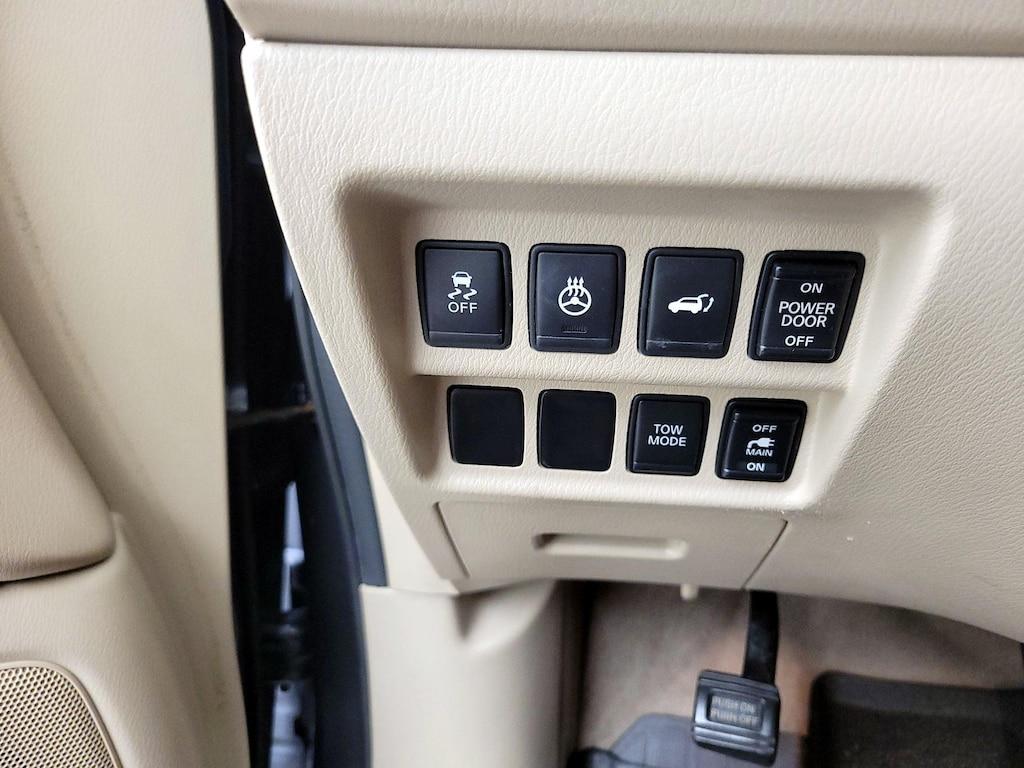 used 2014 Nissan Pathfinder car, priced at $15,998