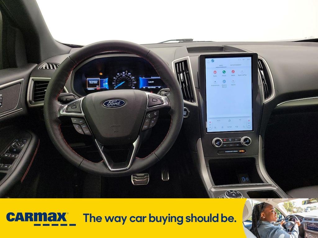 used 2022 Ford Edge car, priced at $27,998