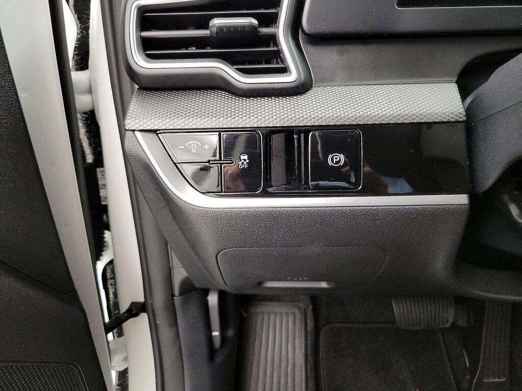 used 2025 Kia Sportage car, priced at $25,998