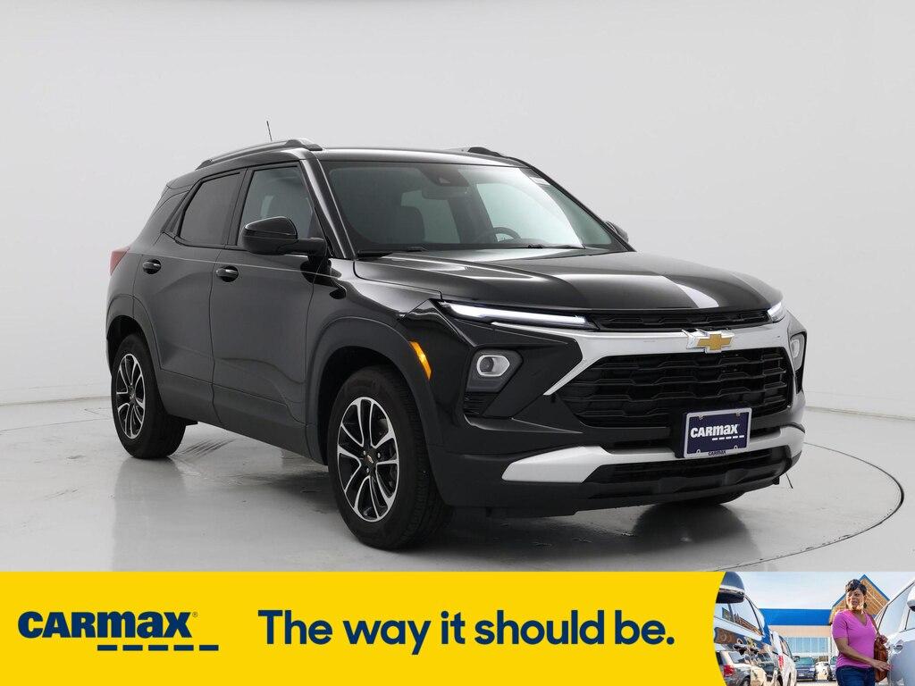 used 2025 Chevrolet TrailBlazer car, priced at $25,998