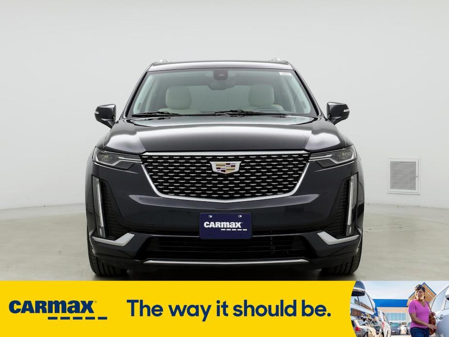 used 2021 Cadillac XT6 car, priced at $32,998