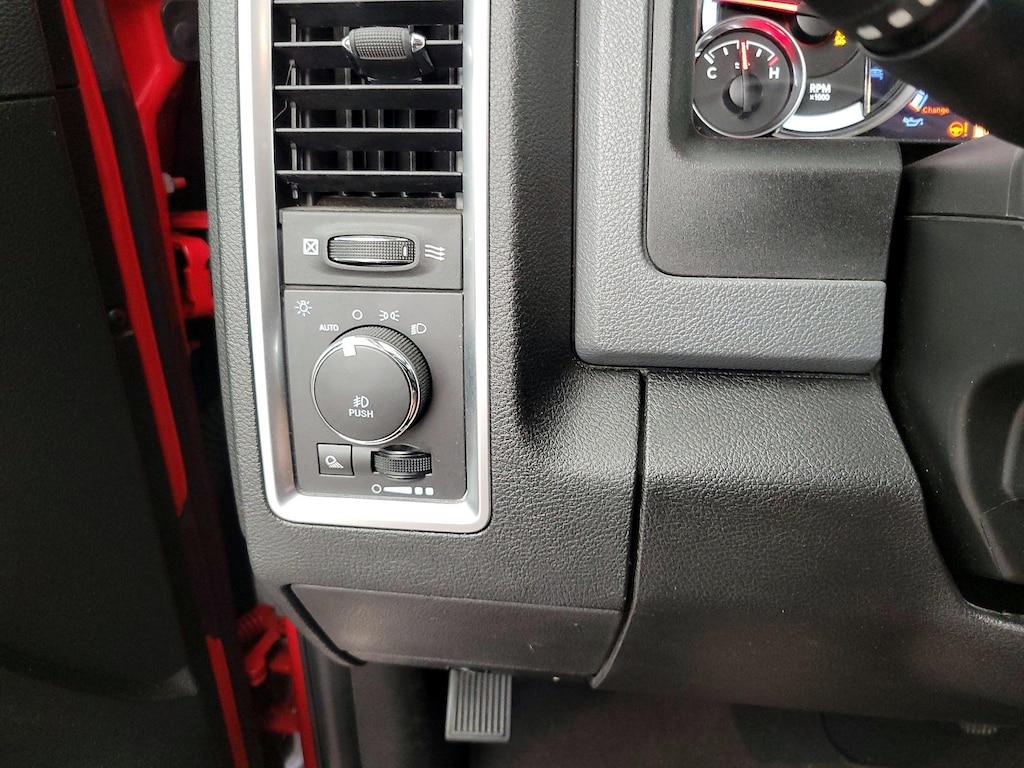 used 2019 Ram 1500 Classic car, priced at $27,998