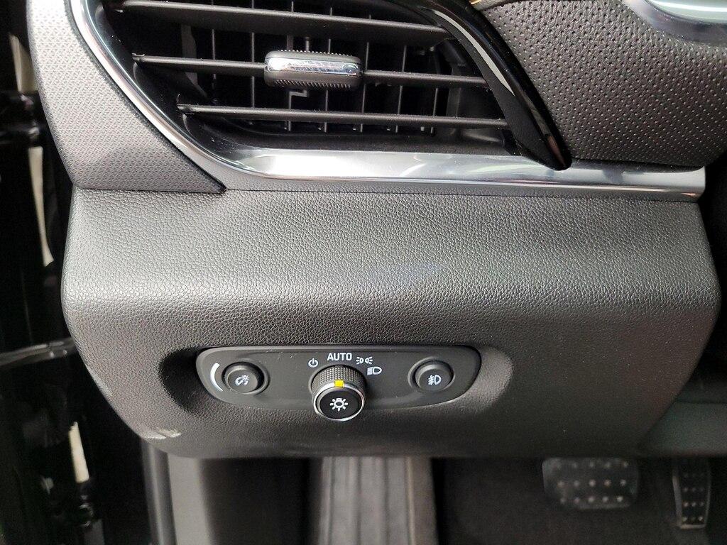 used 2020 Chevrolet Traverse car, priced at $28,998