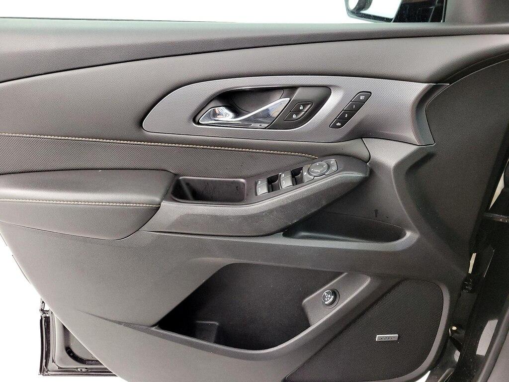 used 2020 Chevrolet Traverse car, priced at $28,998