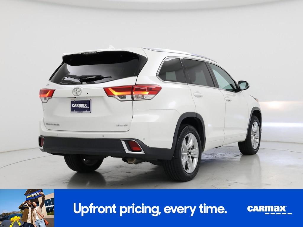used 2019 Toyota Highlander car, priced at $29,998