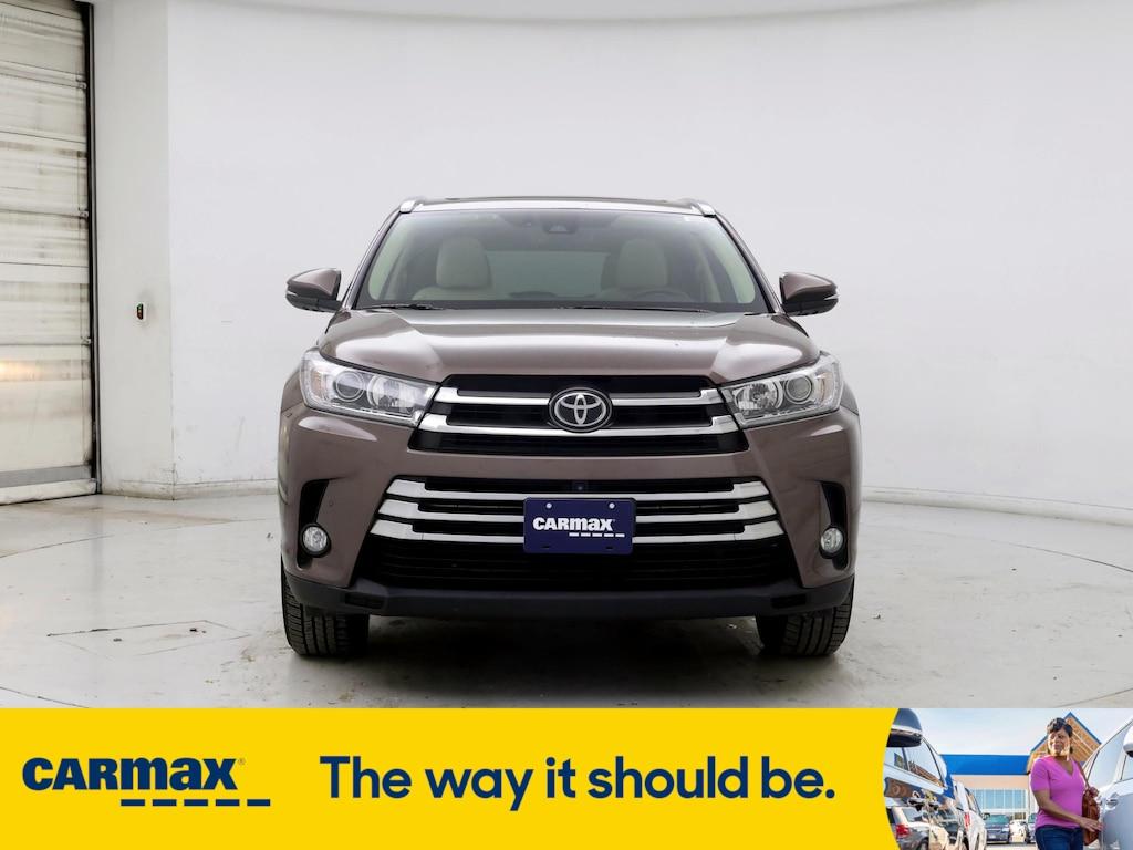 used 2017 Toyota Highlander car, priced at $20,998