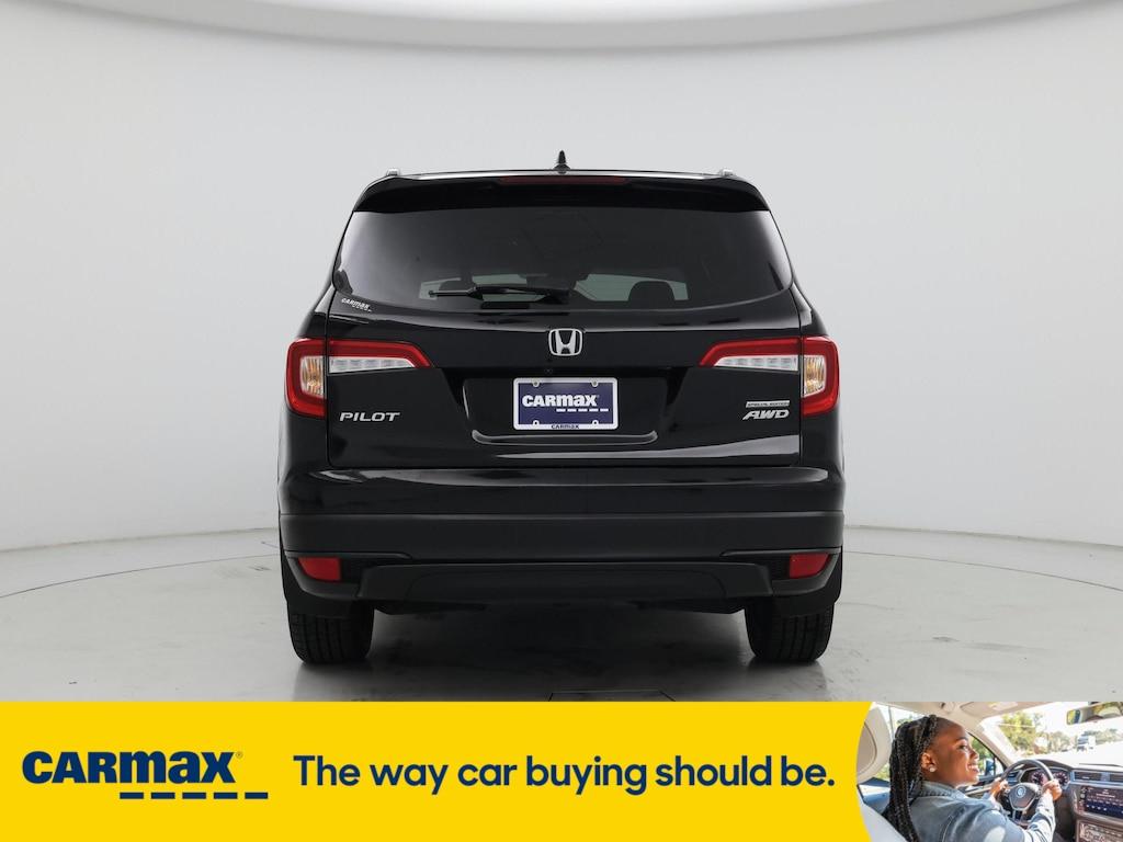 used 2022 Honda Pilot car, priced at $34,998