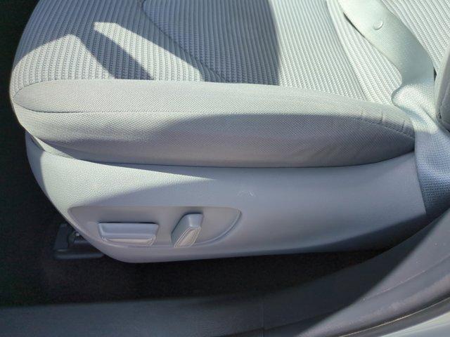 used 2022 Toyota Highlander car, priced at $29,900