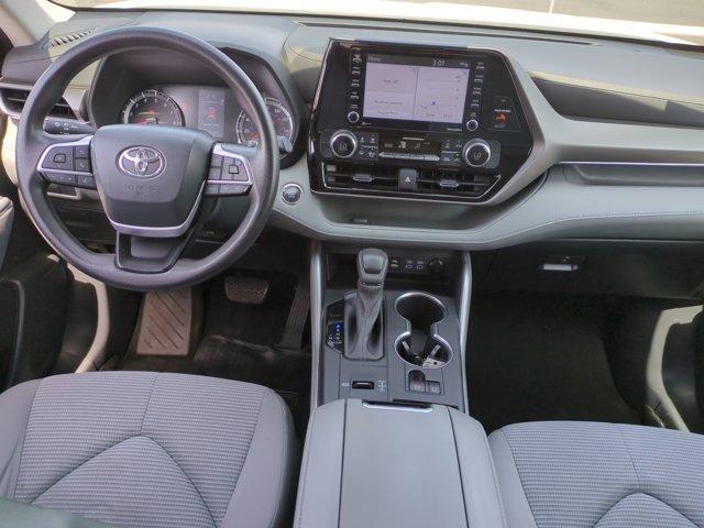 used 2022 Toyota Highlander car, priced at $29,900