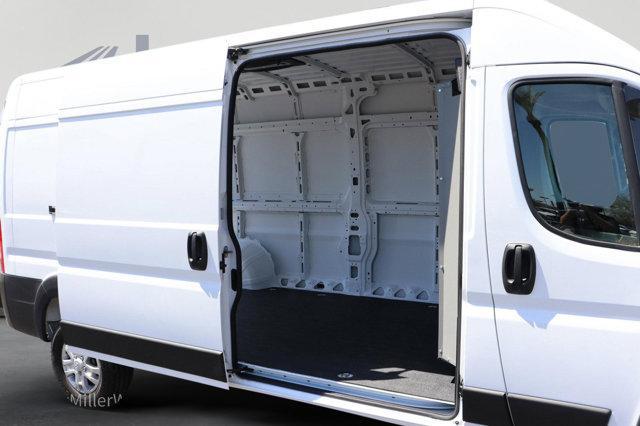 new 2024 Ram ProMaster 2500 car, priced at $51,695