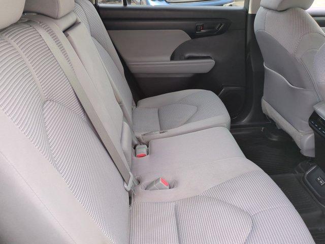used 2022 Toyota Highlander car, priced at $27,900