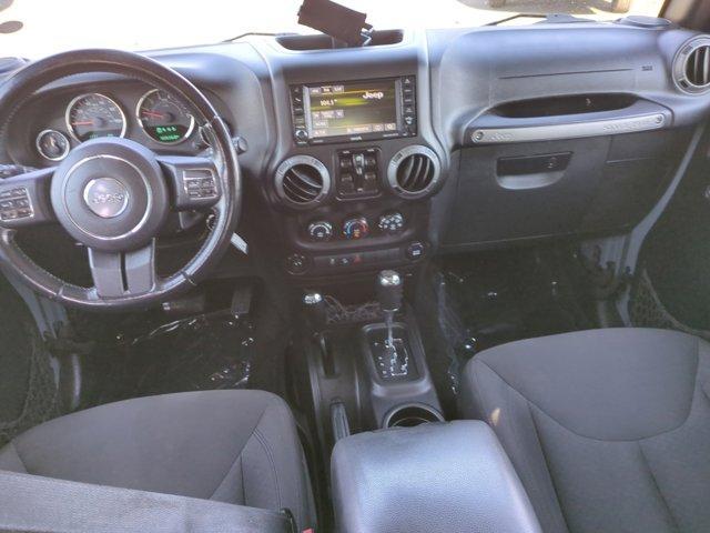 used 2015 Jeep Wrangler Unlimited car, priced at $21,000