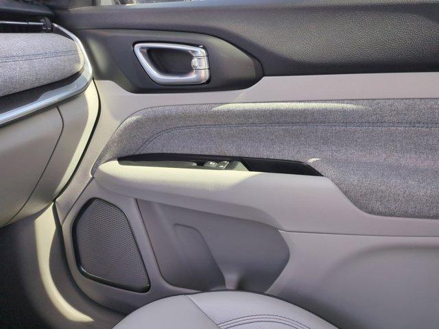used 2022 Jeep Compass car, priced at $19,100