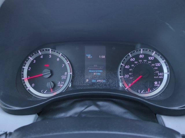 used 2021 Toyota Highlander car, priced at $27,215