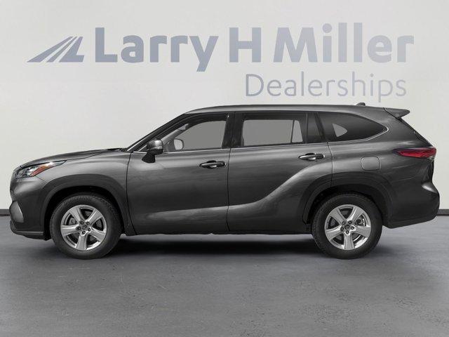 used 2021 Toyota Highlander car, priced at $28,088
