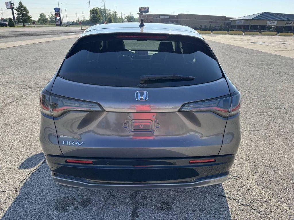 used 2025 Honda HR-V car, priced at $28,298