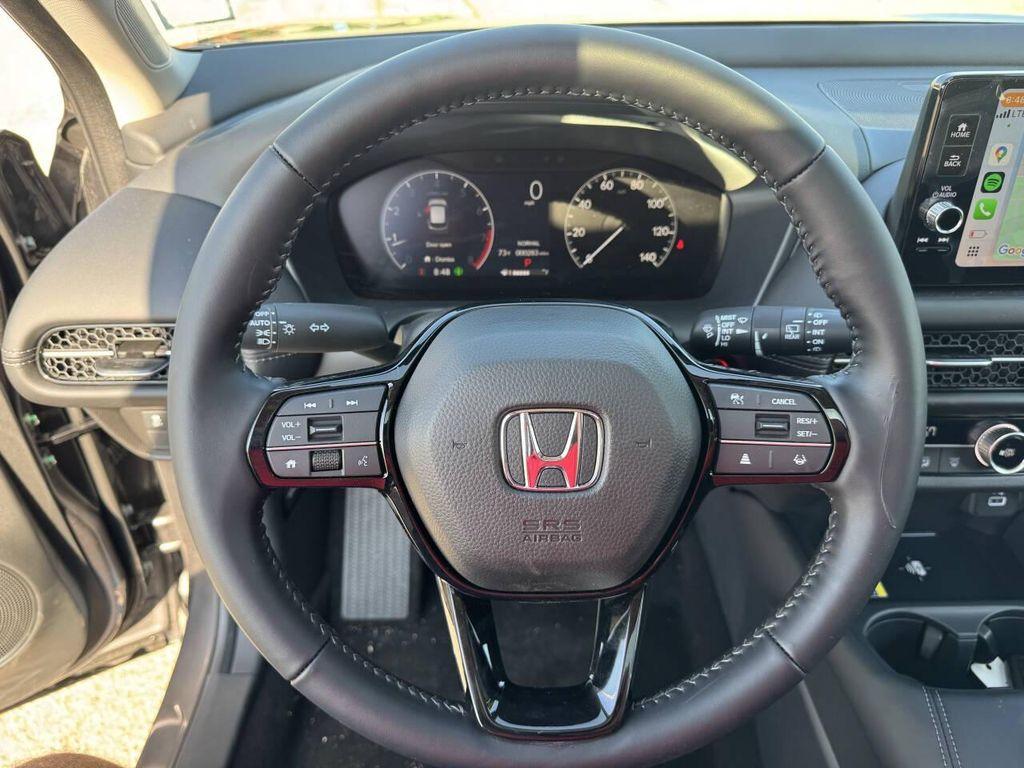 used 2025 Honda HR-V car, priced at $28,298