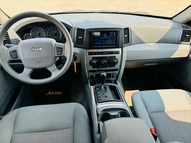 used 2007 Jeep Grand Cherokee car, priced at $5,950