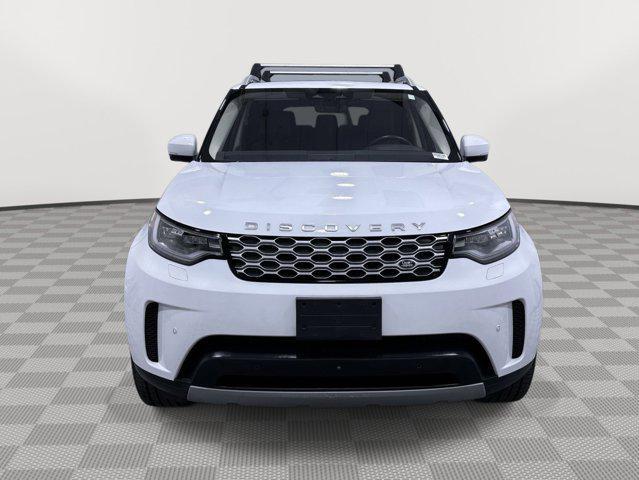 used 2021 Land Rover Discovery car, priced at $34,274