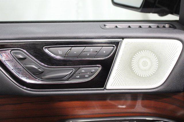 used 2021 Lincoln Navigator car, priced at $49,912