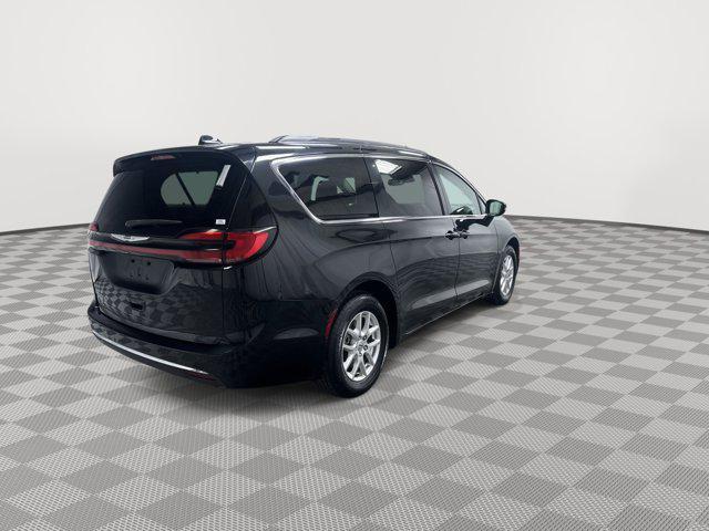 used 2022 Chrysler Pacifica car, priced at $24,917