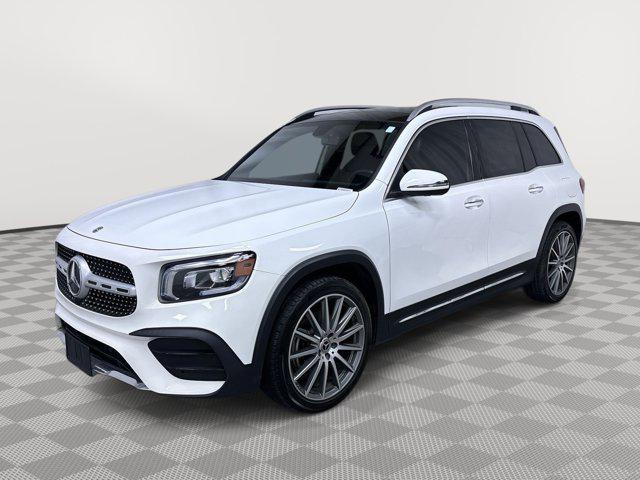 used 2020 Mercedes-Benz GLB 250 car, priced at $24,914