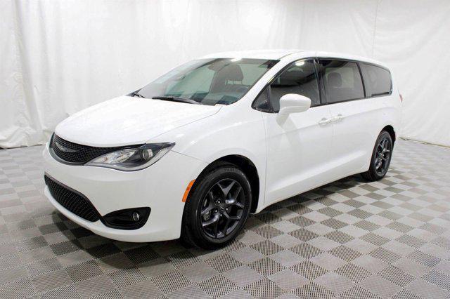 used 2020 Chrysler Pacifica car, priced at $22,898