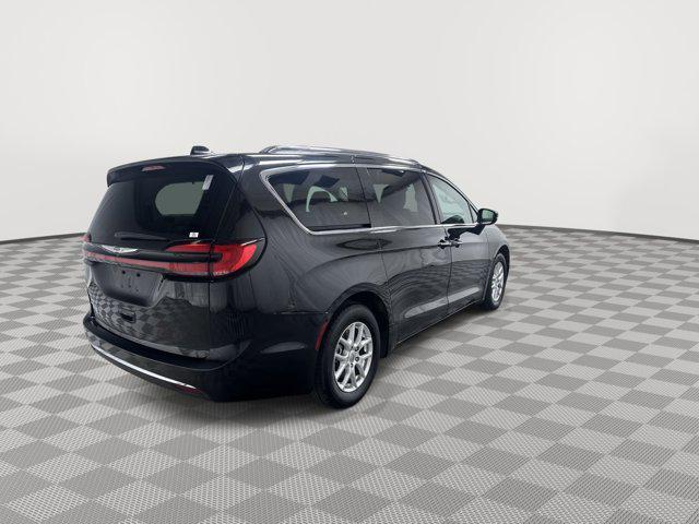 used 2021 Chrysler Pacifica car, priced at $24,937