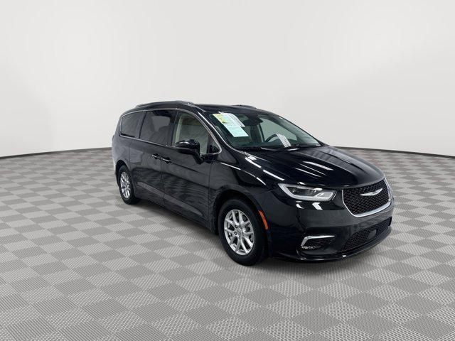 used 2021 Chrysler Pacifica car, priced at $24,937