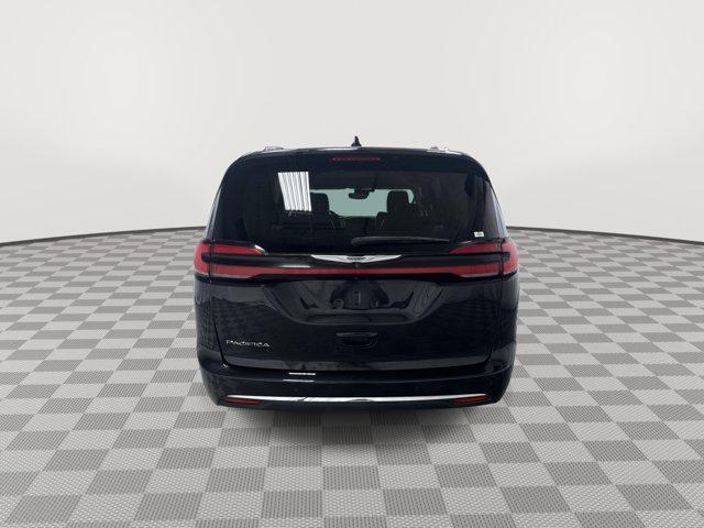 used 2021 Chrysler Pacifica car, priced at $24,937