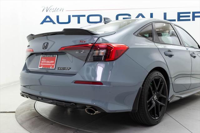 used 2022 Honda Civic Si car, priced at $32,980