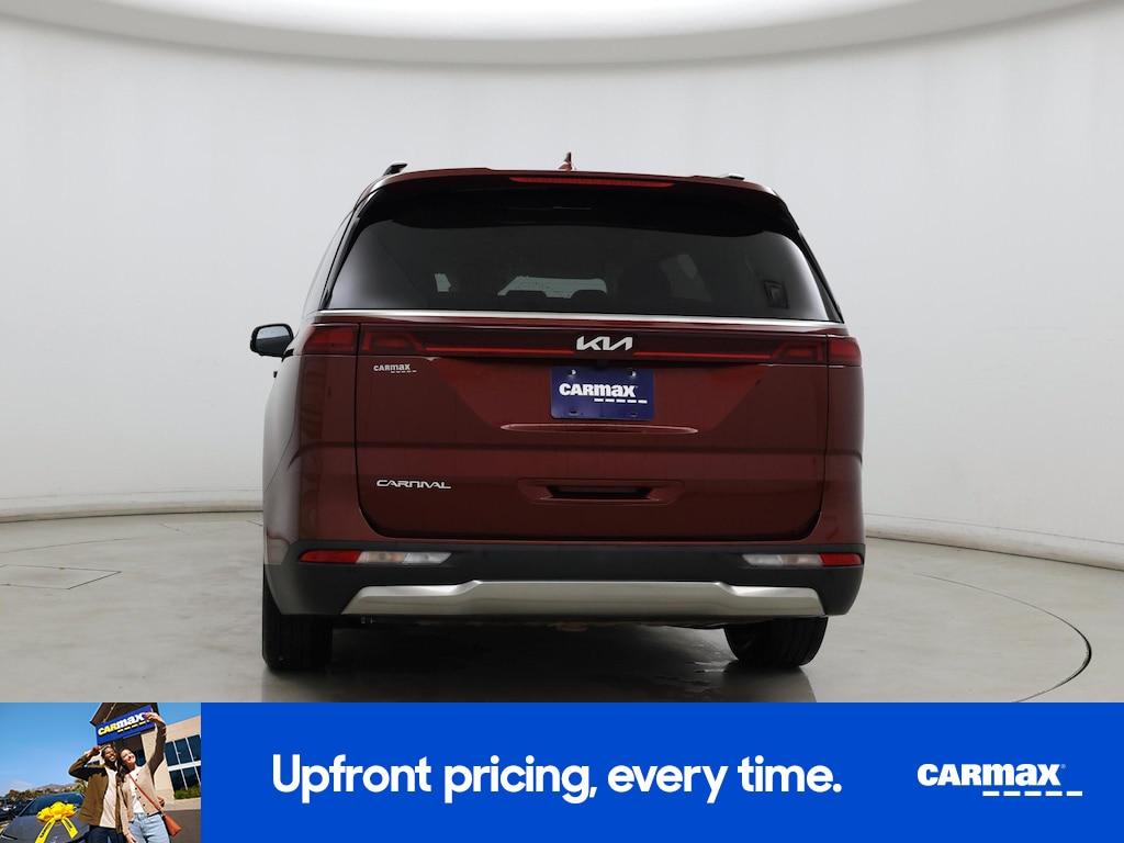 used 2023 Kia Carnival car, priced at $39,998
