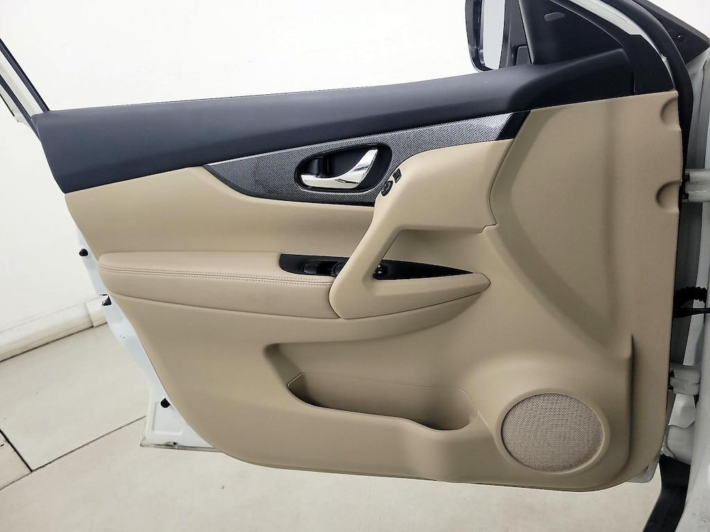 used 2016 Nissan Rogue car, priced at $19,998