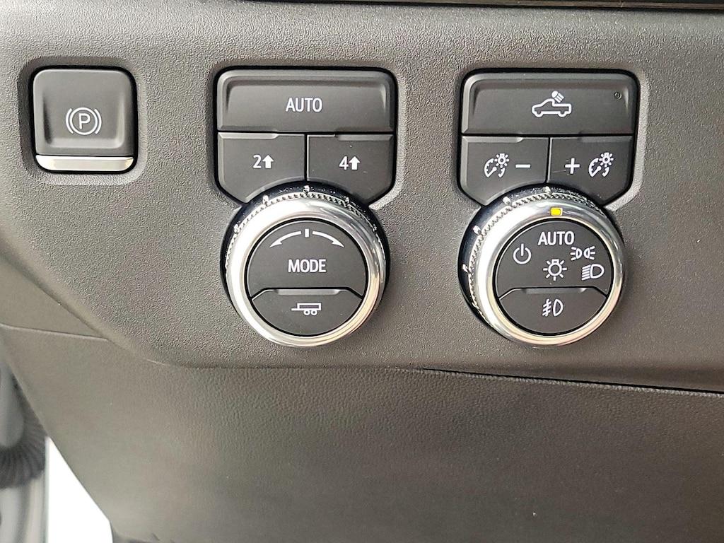 used 2023 GMC Sierra 1500 car, priced at $42,998