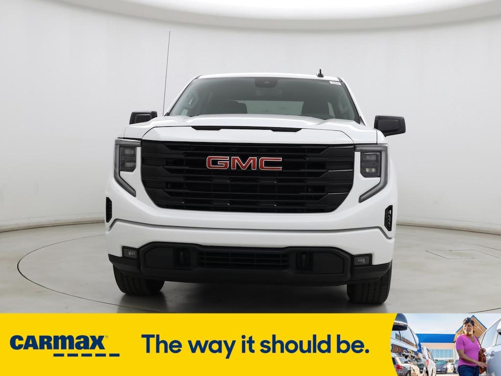 used 2023 GMC Sierra 1500 car, priced at $42,998