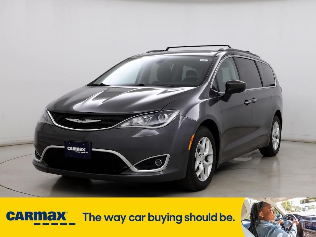 used 2017 Chrysler Pacifica car, priced at $18,998