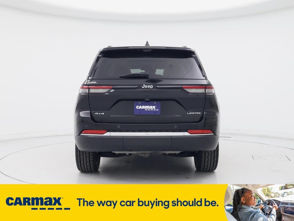 used 2022 Jeep Grand Cherokee car, priced at $32,998
