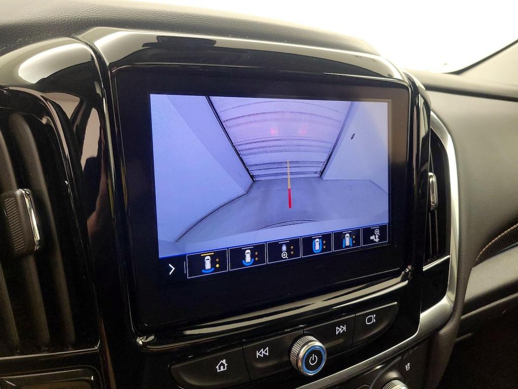 used 2021 Chevrolet Traverse car, priced at $32,998