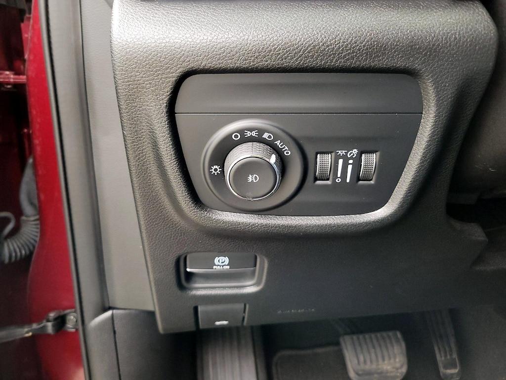 used 2023 Jeep Grand Cherokee car, priced at $32,998
