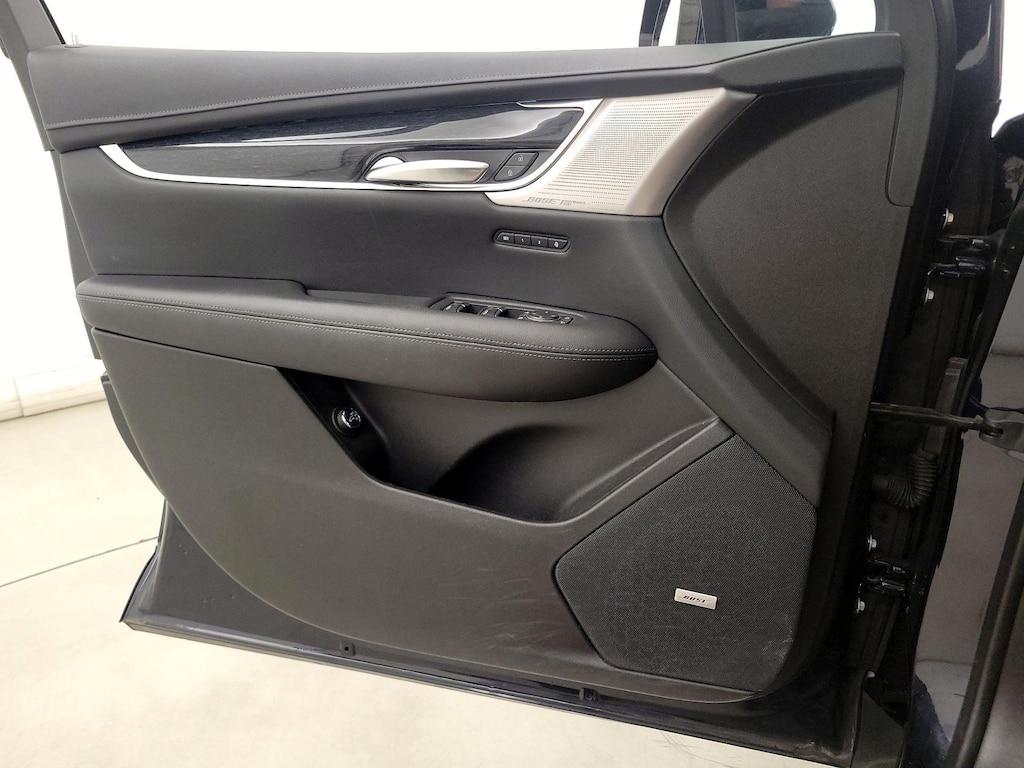 used 2021 Cadillac XT5 car, priced at $26,998