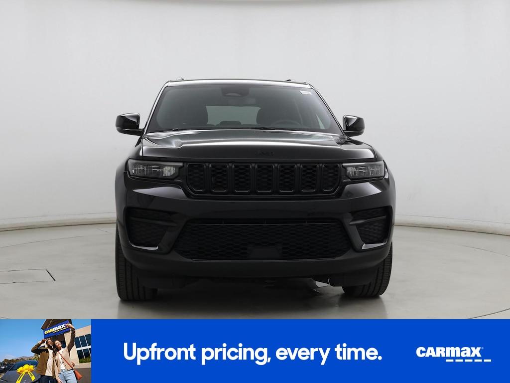 used 2023 Jeep Grand Cherokee car, priced at $35,998