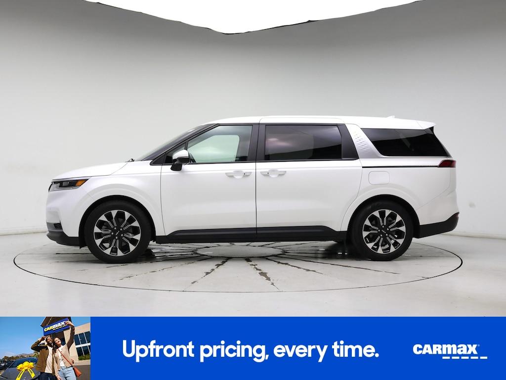 used 2024 Kia Carnival car, priced at $35,998