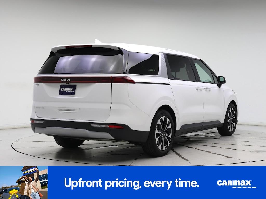 used 2024 Kia Carnival car, priced at $35,998