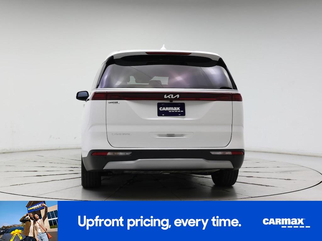 used 2024 Kia Carnival car, priced at $35,998