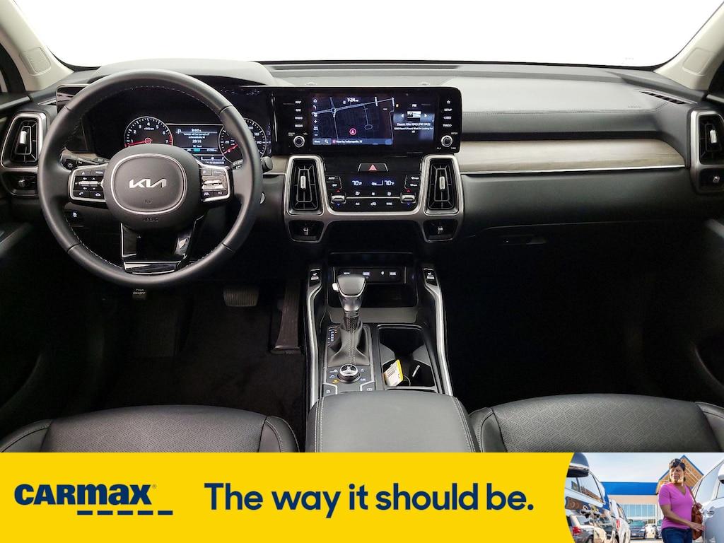 used 2023 Kia Sorento car, priced at $30,998