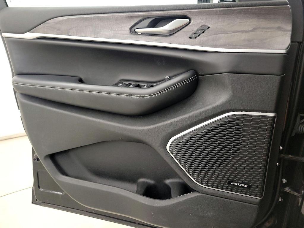 used 2021 Jeep Grand Cherokee L car, priced at $35,998