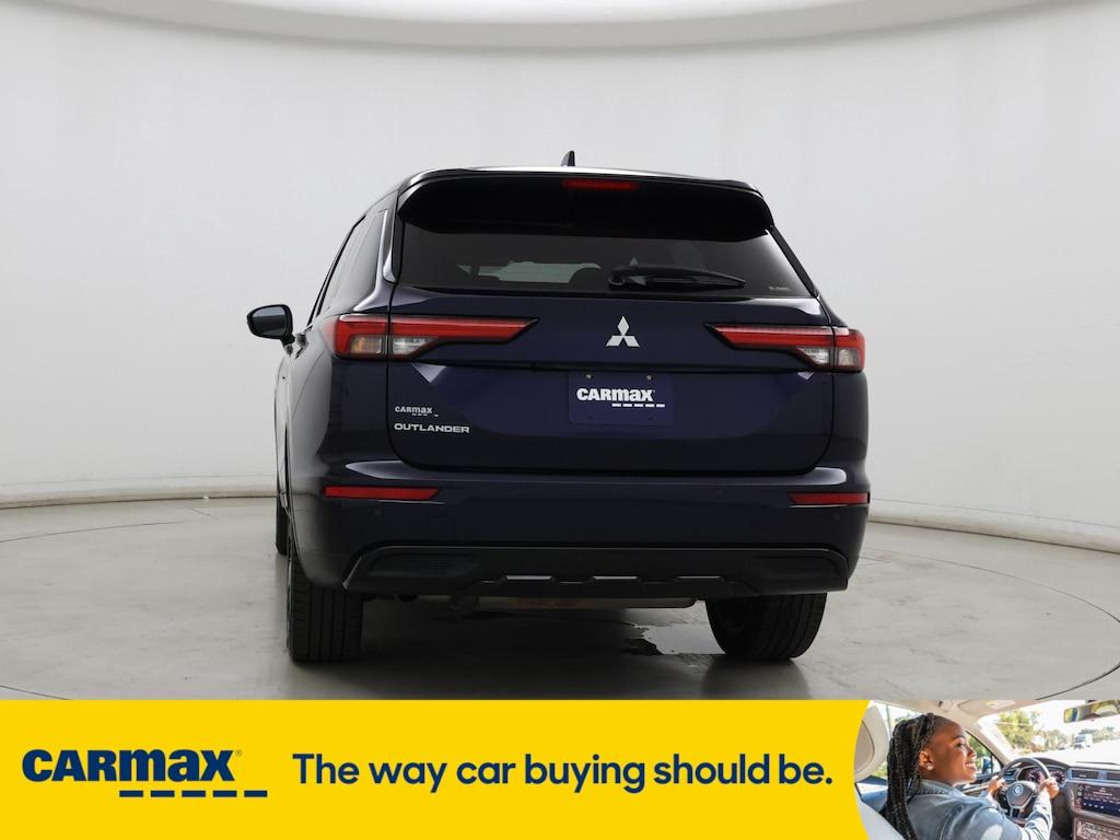 used 2022 Mitsubishi Outlander car, priced at $25,998