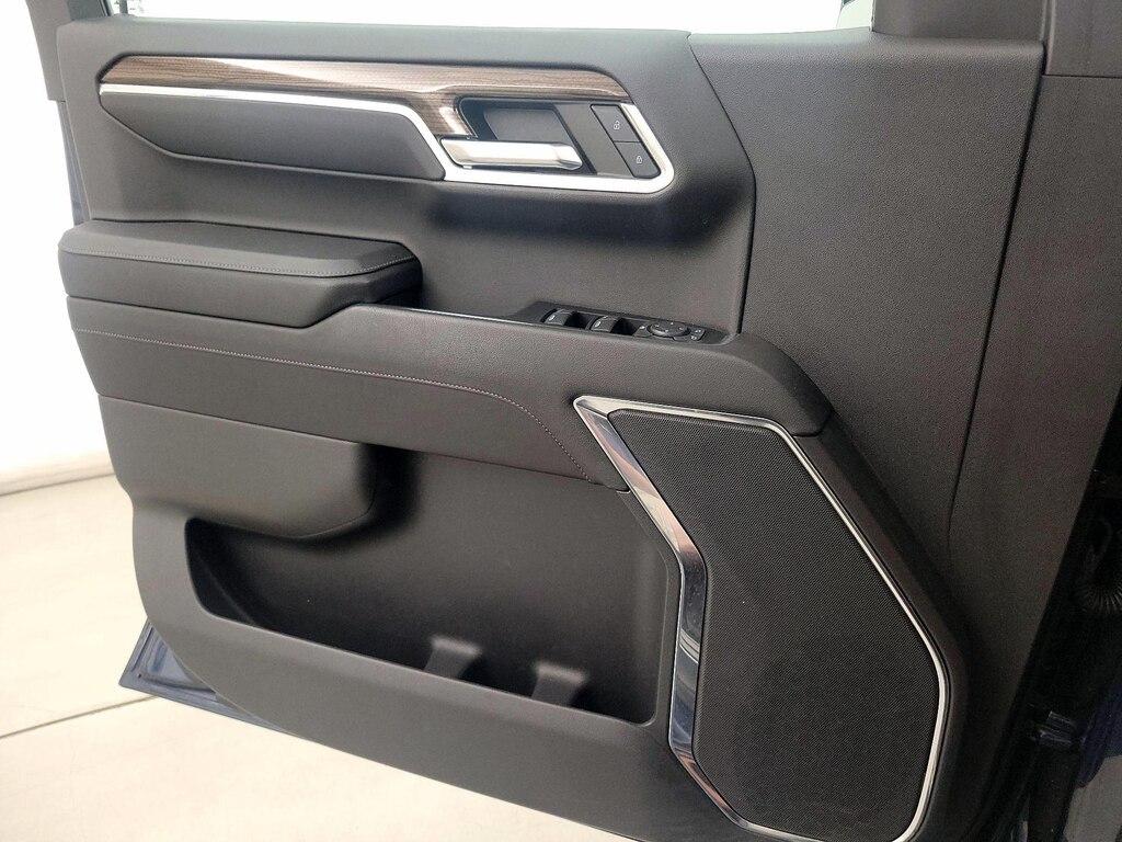 used 2023 Chevrolet Silverado 1500 car, priced at $38,998