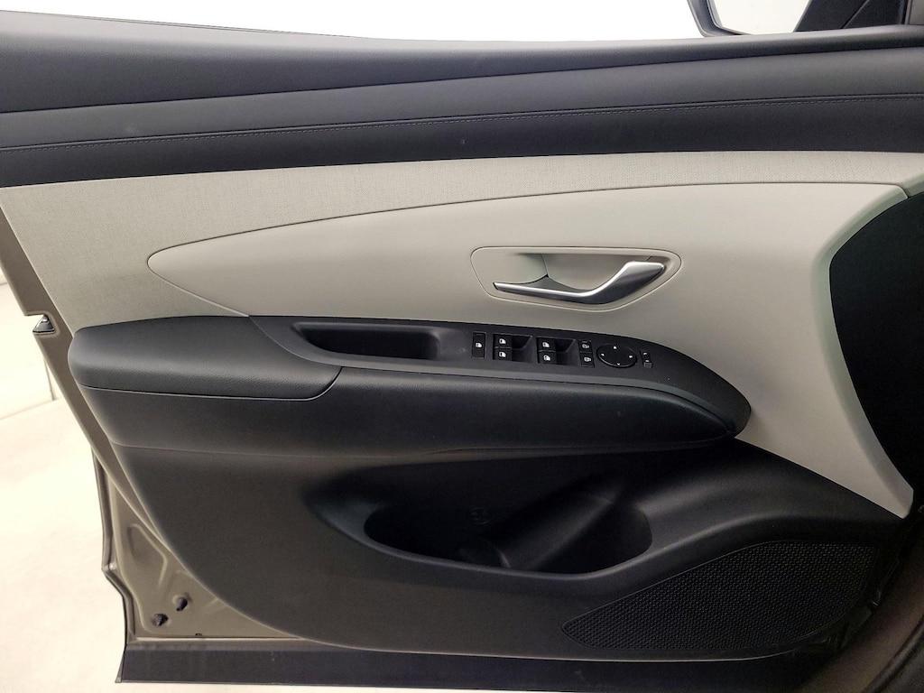 used 2025 Hyundai TUCSON Hybrid car, priced at $34,998
