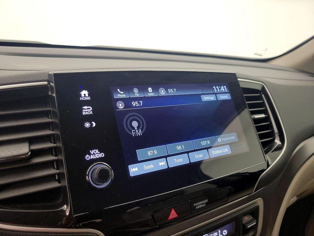 used 2021 Honda Pilot car, priced at $29,998